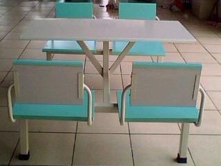 探寻家具质感 长沙超翔防火板贴面餐桌高清鉴赏